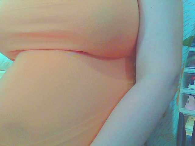 KeepmepregO live cam on BongaCams