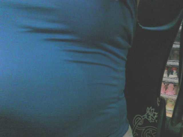 KeepmepregO live cam on BongaCams