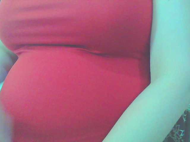 KeepmepregO live cam on BongaCams