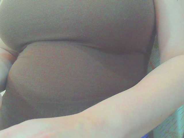 KeepmepregO live cam on BongaCams