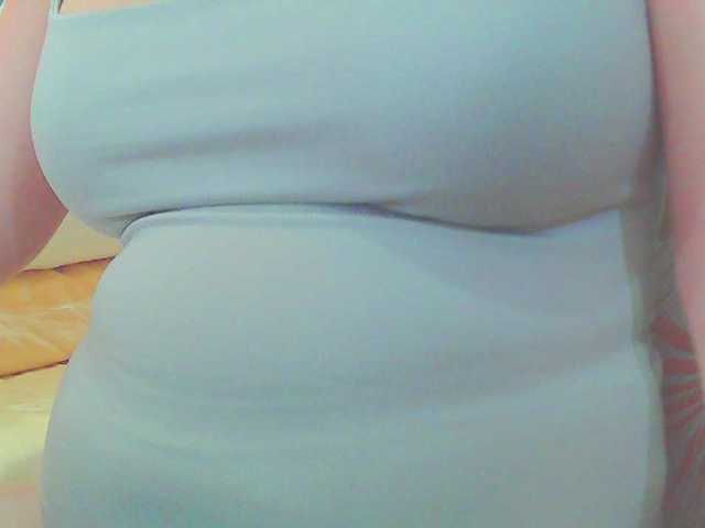 KeepmepregO live cam on BongaCams