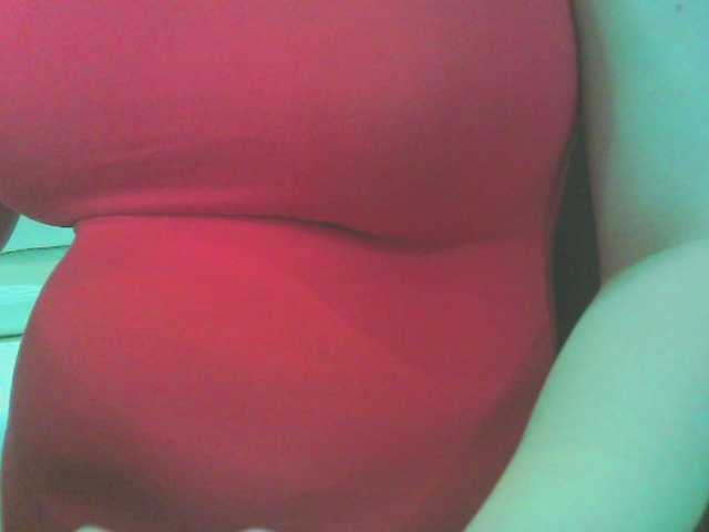KeepmepregO live cam on BongaCams