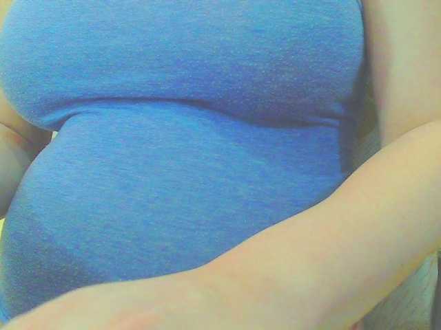 KeepmepregO live cam on BongaCams