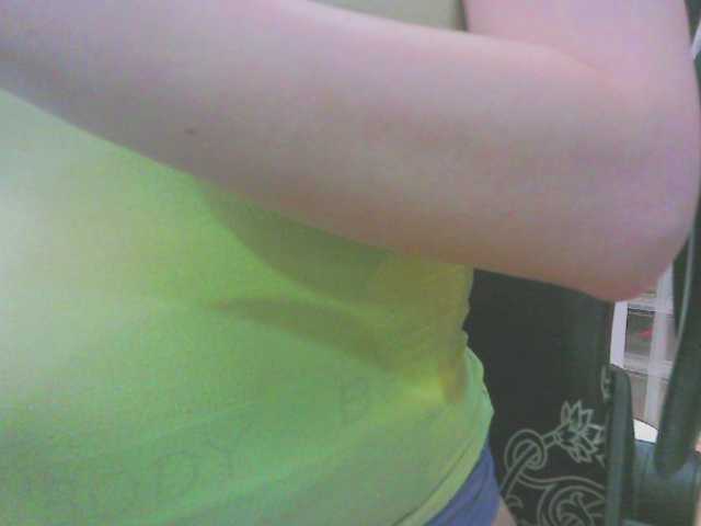 KeepmepregO live cam on BongaCams