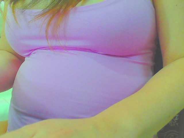 KeepmepregO live cam on BongaCams