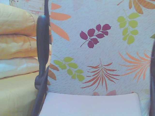 KeepmepregO live cam on BongaCams