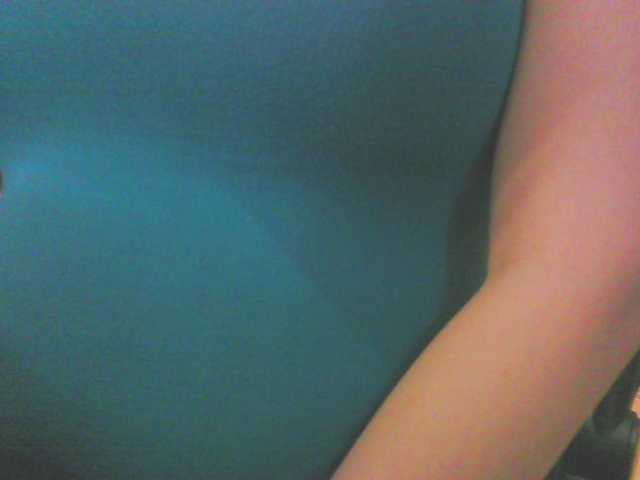 KeepmepregO live cam on BongaCams