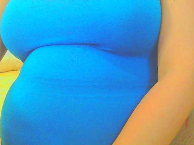 KeepmepregO live cam on BongaCams
