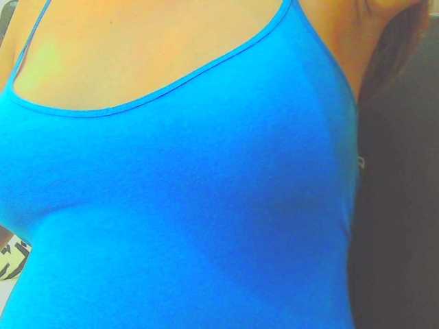 KeepmepregO live cam on BongaCams