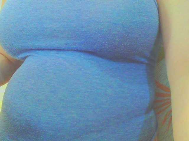 KeepmepregO live cam on BongaCams