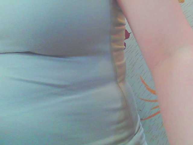 KeepmepregO live cam on BongaCams