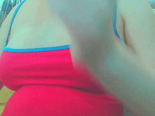 KeepmepregO live cam on BongaCams