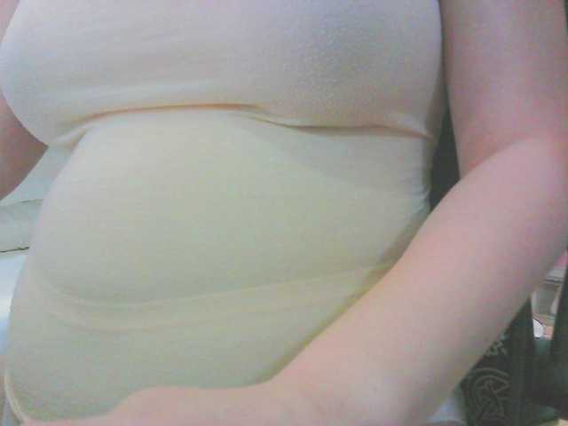 KeepmepregO's BongaCams show and profile