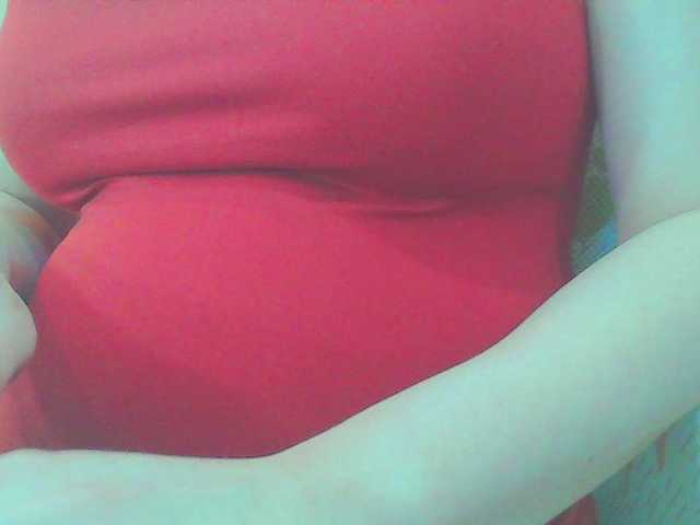 KeepmepregO live cam on BongaCams