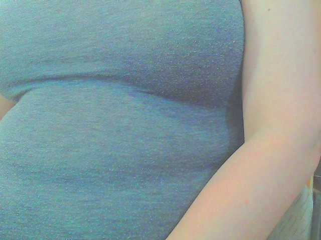 KeepmepregO live cam on BongaCams