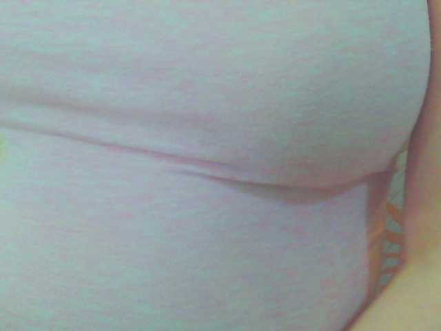KeepmepregO live cam on BongaCams