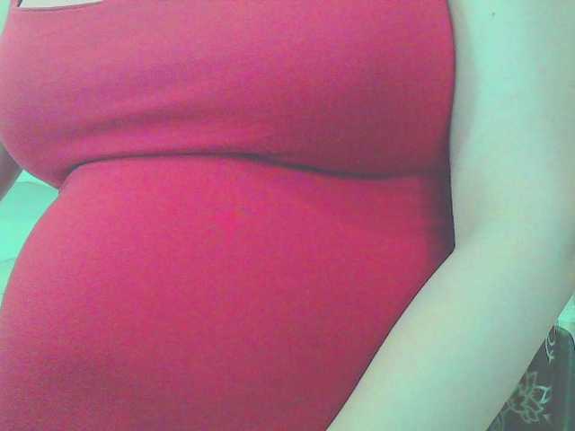 KeepmepregO live cam on BongaCams