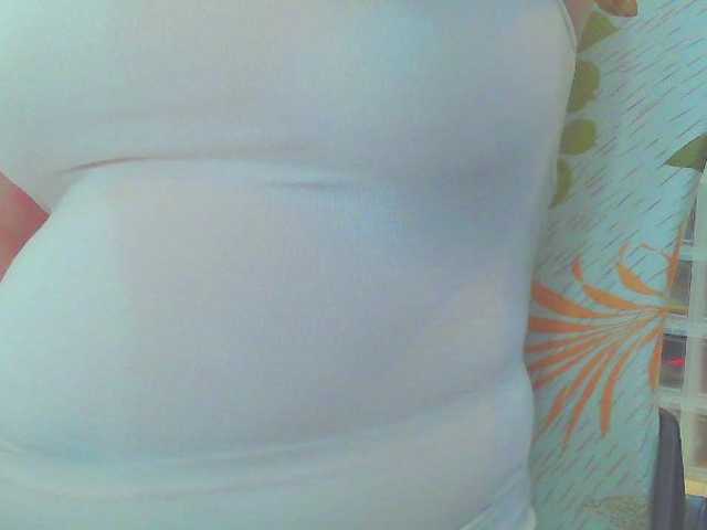 KeepmepregO live webcam show