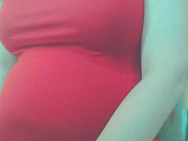 KeepmepregO live cam on BongaCams
