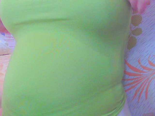 KeepmepregO live cam on BongaCams