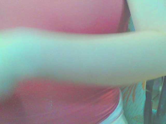 KeepmepregO live cam on BongaCams