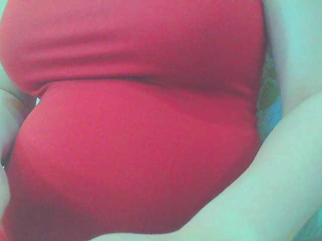 KeepmepregO live cam on BongaCams