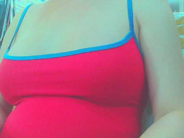KeepmepregO live cam on BongaCams