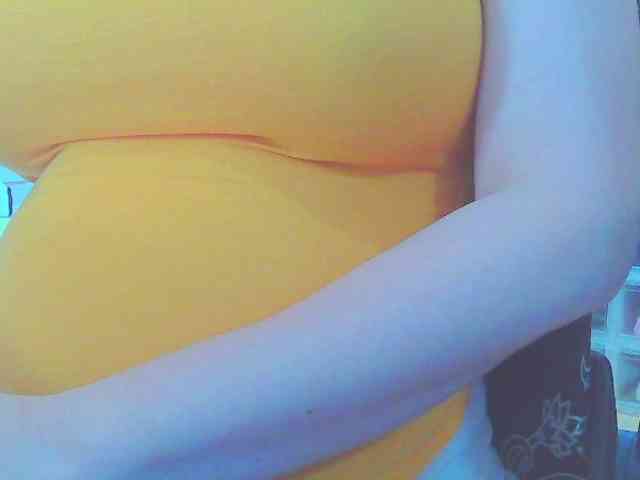 keepmepregO webcam