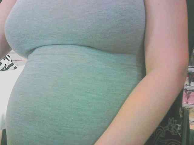 KeepmepregO Live Webcam on BongaCams