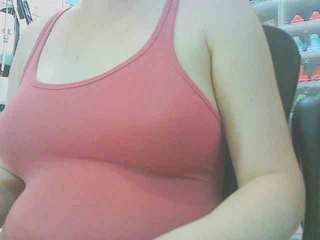 keepmepregO webcam