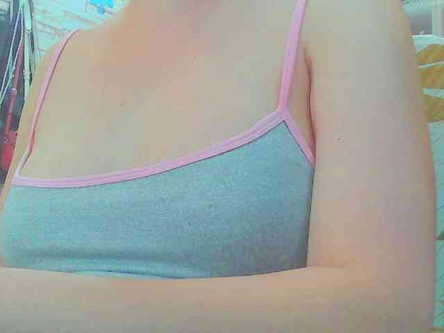 keepmepregO webcam