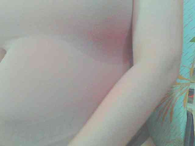 keepmepregO webcam