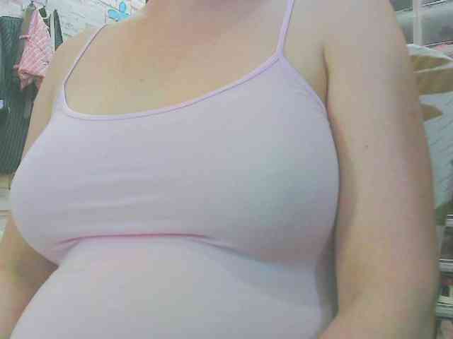 keepmepregO webcam