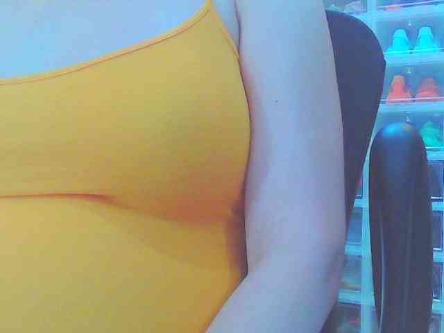 keepmepregO webcam