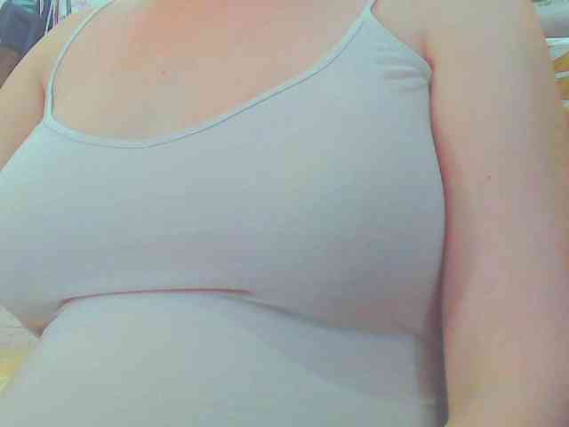 keepmepregO webcam