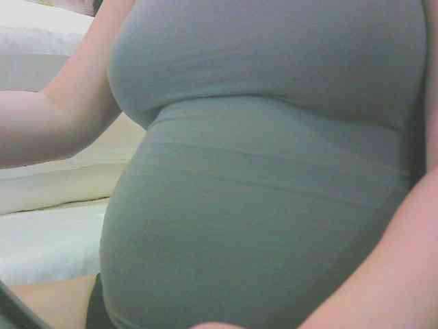 KeepmepregO Live Webcam on BongaCams