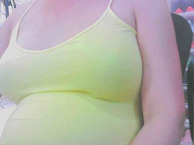 keepmepregO webcam