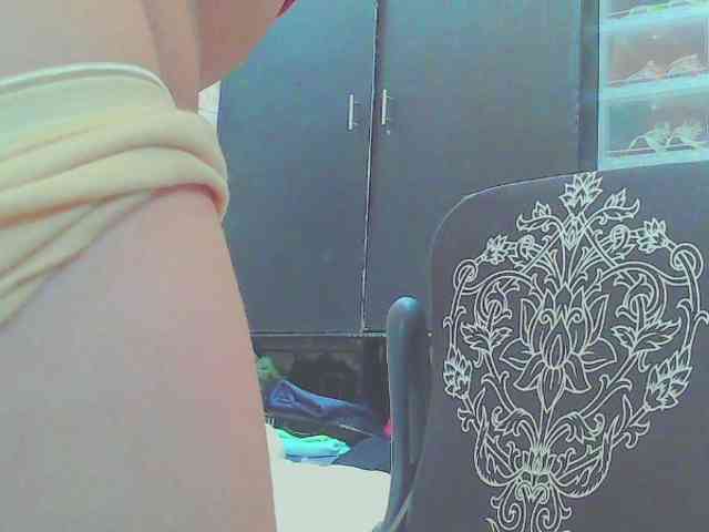 keepmepregO webcam