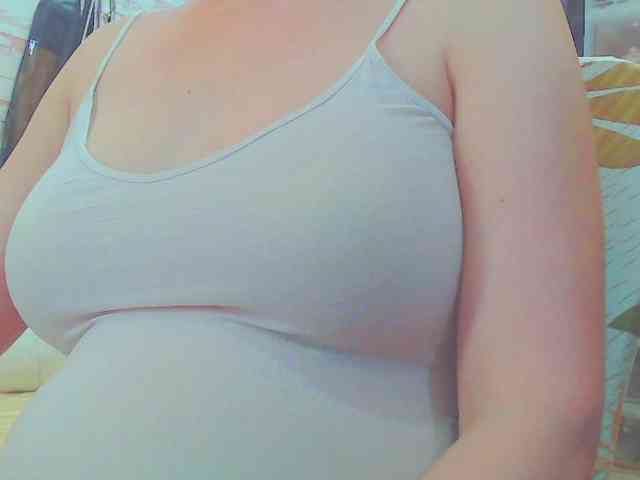 keepmepregO webcam