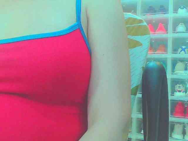 keepmepregO webcam