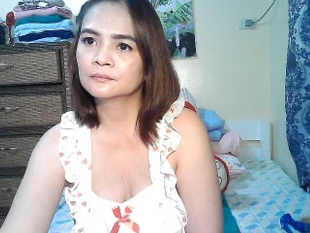 lilymaepinay's BongaCams show and profile