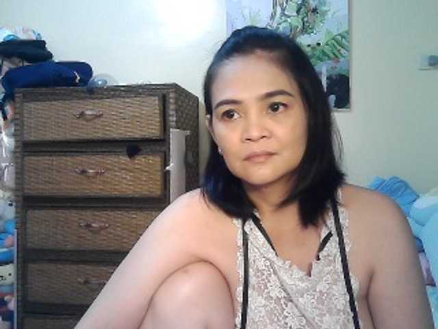 lilymaepinay live cam on BongaCams