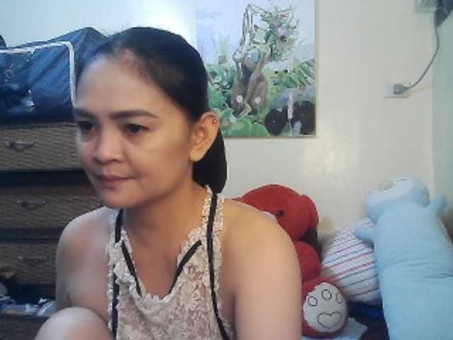lilymaepinay live cam preview