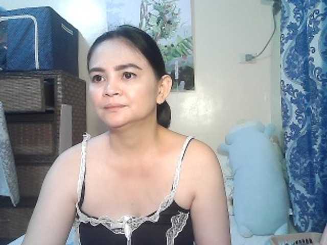 lilymaepinay live cam on BongaCams