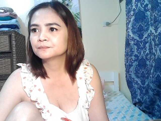 lilymaepinay's BongaCams show and profile