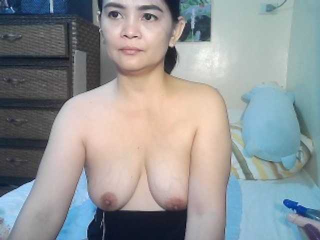 lilymaepinay live cam on BongaCams