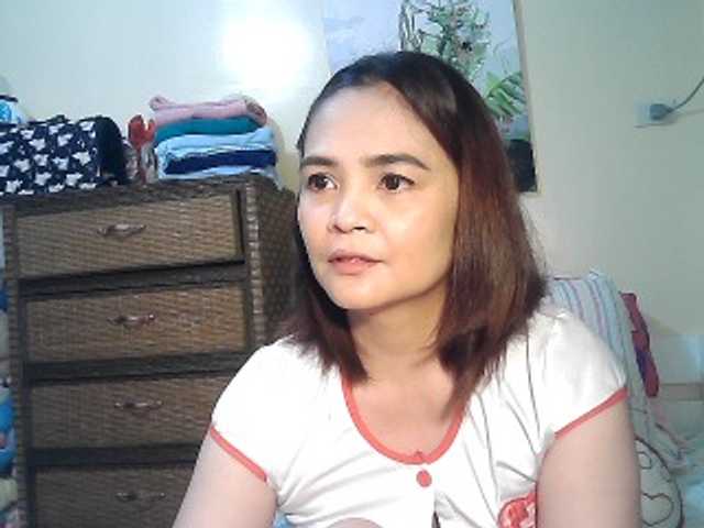 lilymaepinay's BongaCams show and profile