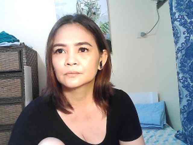 lilymaepinay webcam