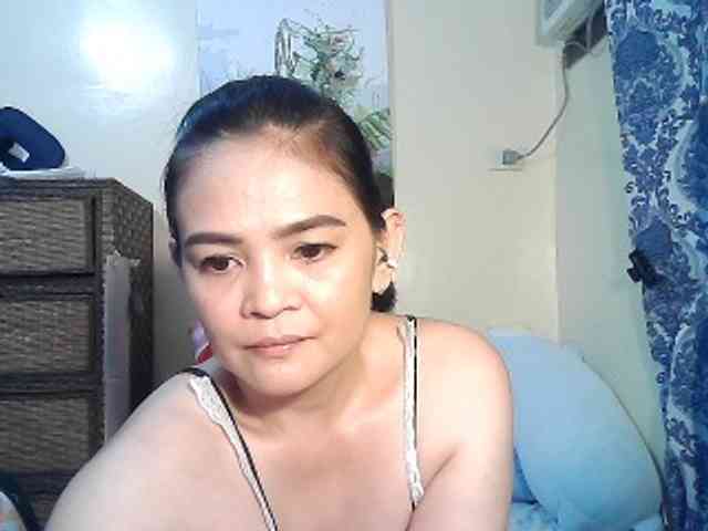 lilymaepinay webcam