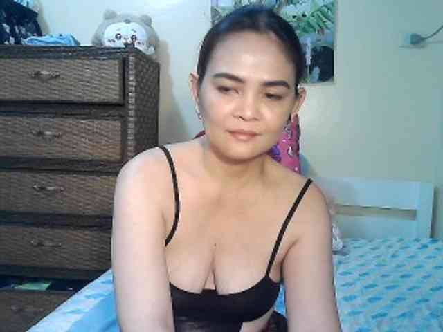 lilymaepinay webcam